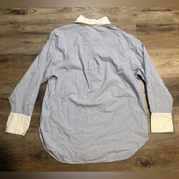 Gap Button Up “The Big Shirt” NWT - Picture 2 of 6